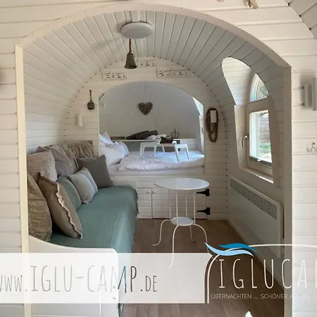 Iglu Camp Triolago Feriehus Riol